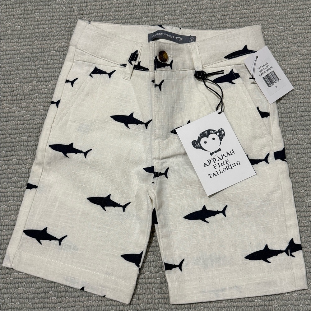 NWT Appaman Shark Print Flat Front Shorts - Cream and Black